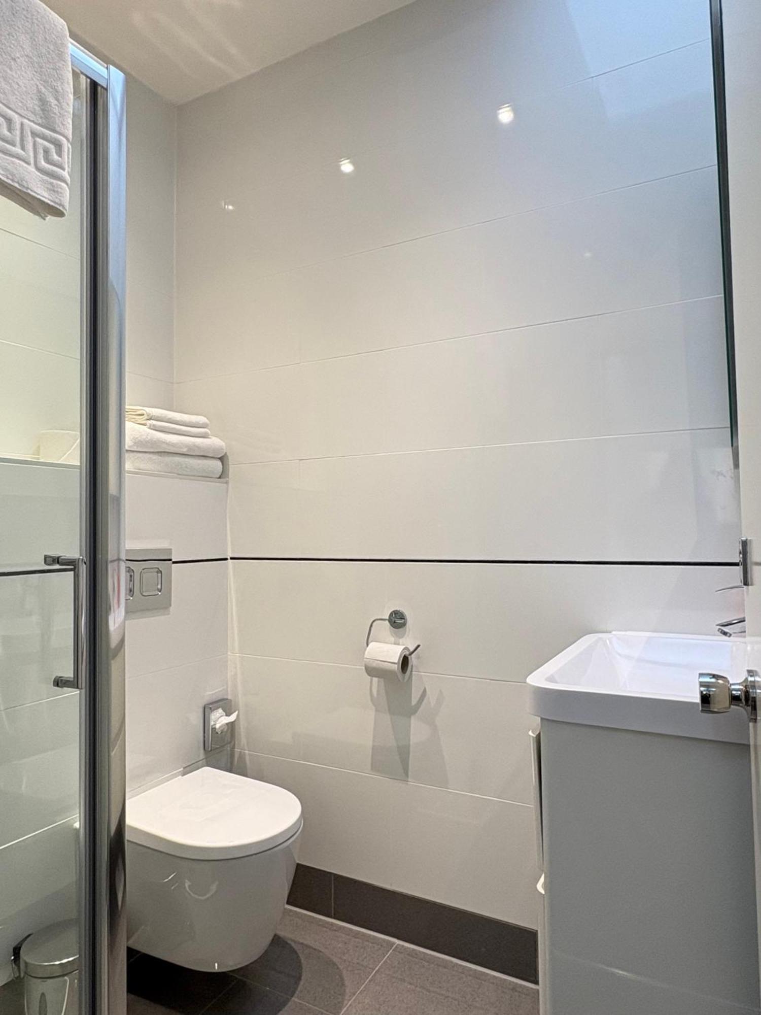 Hotel 63 London Ngoại thất bức ảnh